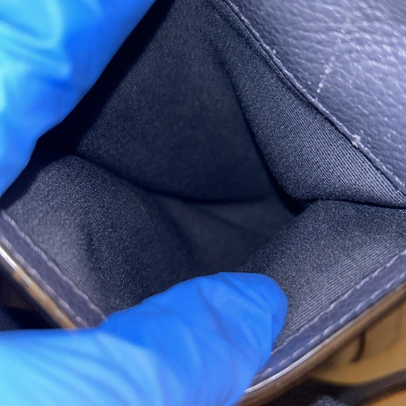 EUC- Coach Leather Pebble Tote. - Picture 6 of 14